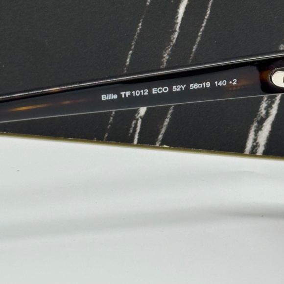NEW TOM FORD TF1012 ECO 52Y WOMEN SUNGLASSES TOM FORD BILLIE FT1012/S EYEWEAR